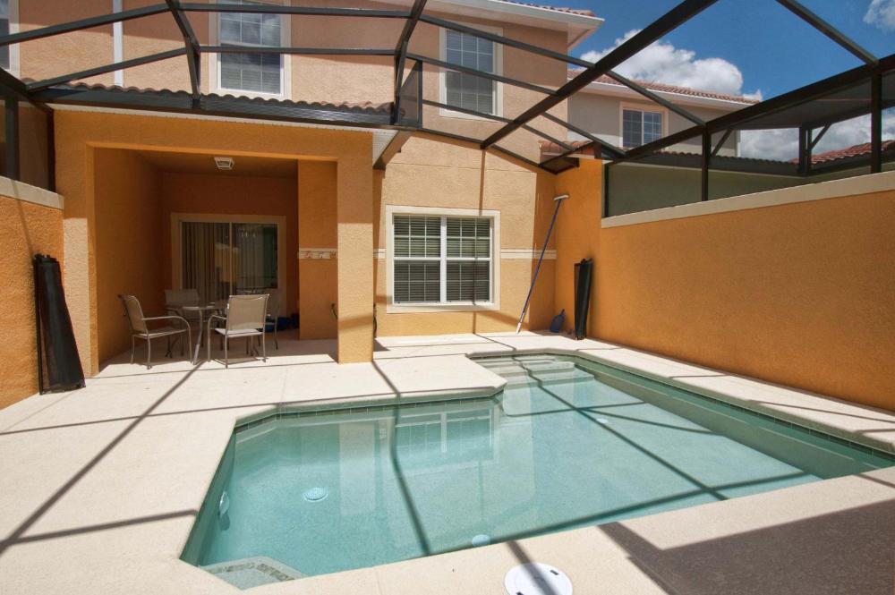 South Facing Pool Wsplashpool- 3080Pp